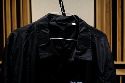 Warm, analog Windbreaker