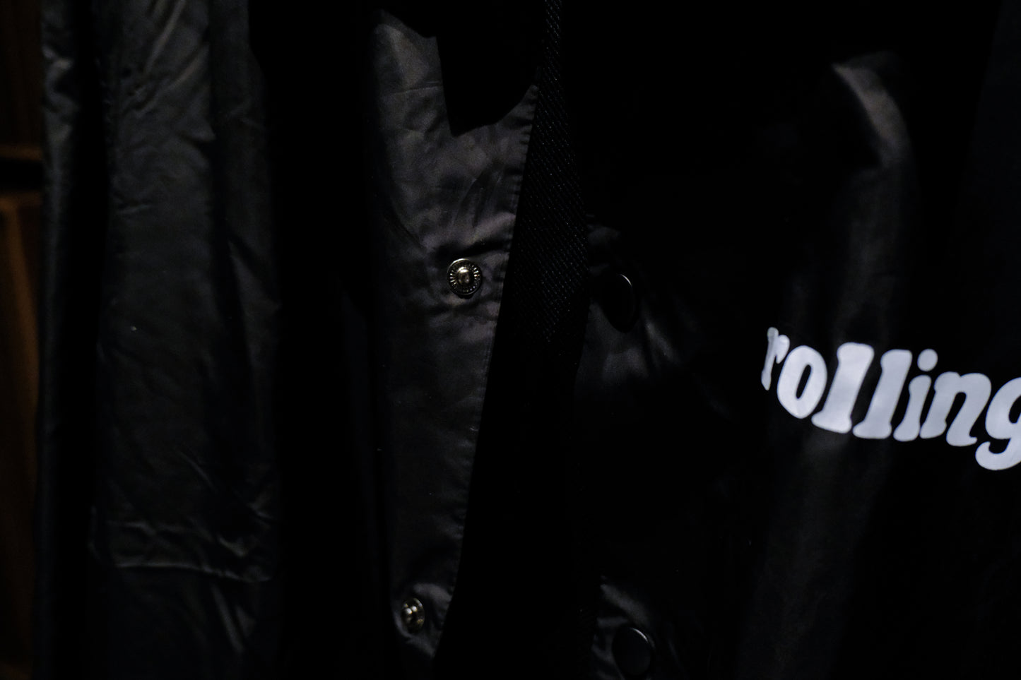 Warm, analog Windbreaker